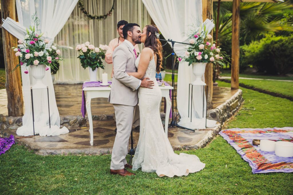 Matrimonio de Caro y Diego en Centro de eventos Antumalal – foto de Antonio Orellana (80)