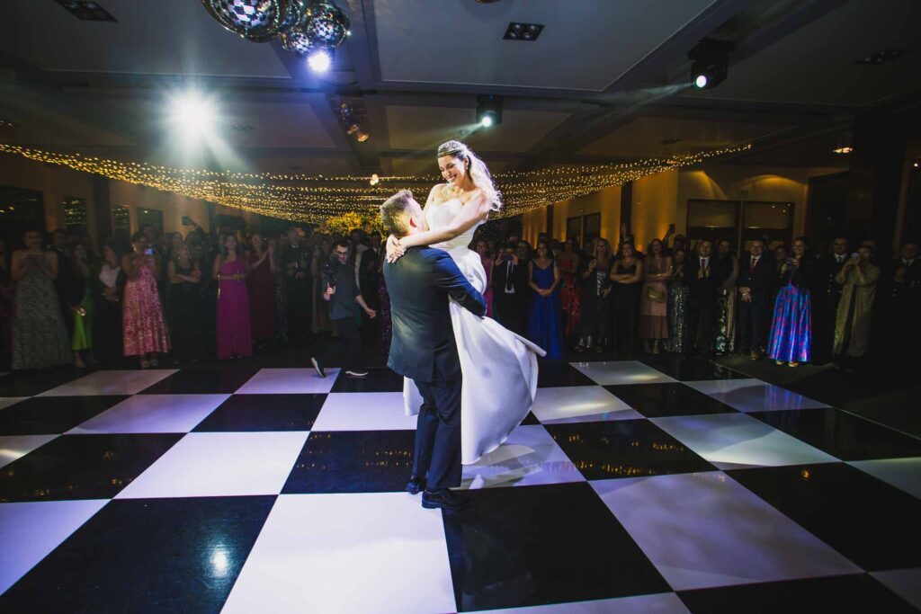 Matrimonio de Iskra y Tomas en Viña Del Mar, Club Naval Las Salinas – foto de Antonio Orellana (95)