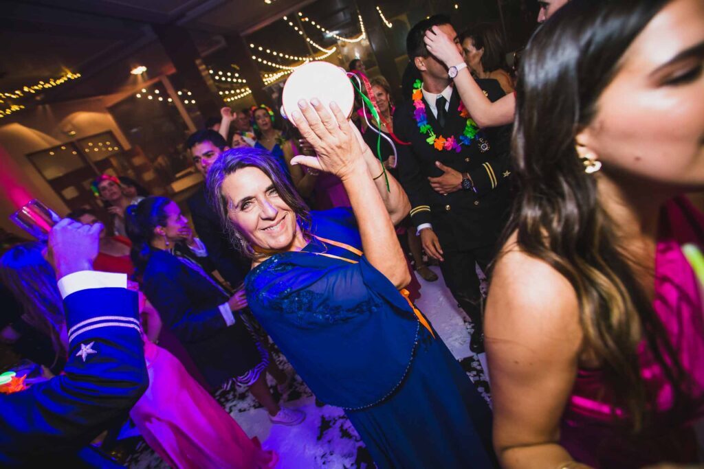 Matrimonio de Cata y Andres en Viña Del Mar, Club Naval Las Salinas – foto de Antonio Orellana (153)