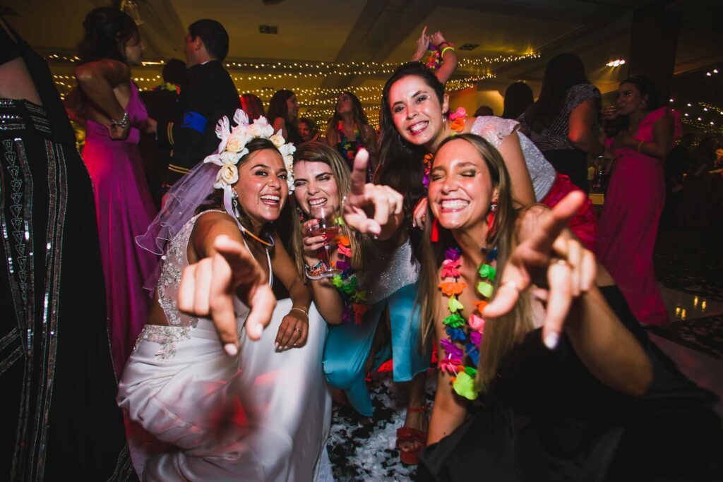 Matrimonio de Cata y Andres en Viña Del Mar, Club Naval Las Salinas – foto de Antonio Orellana (150)