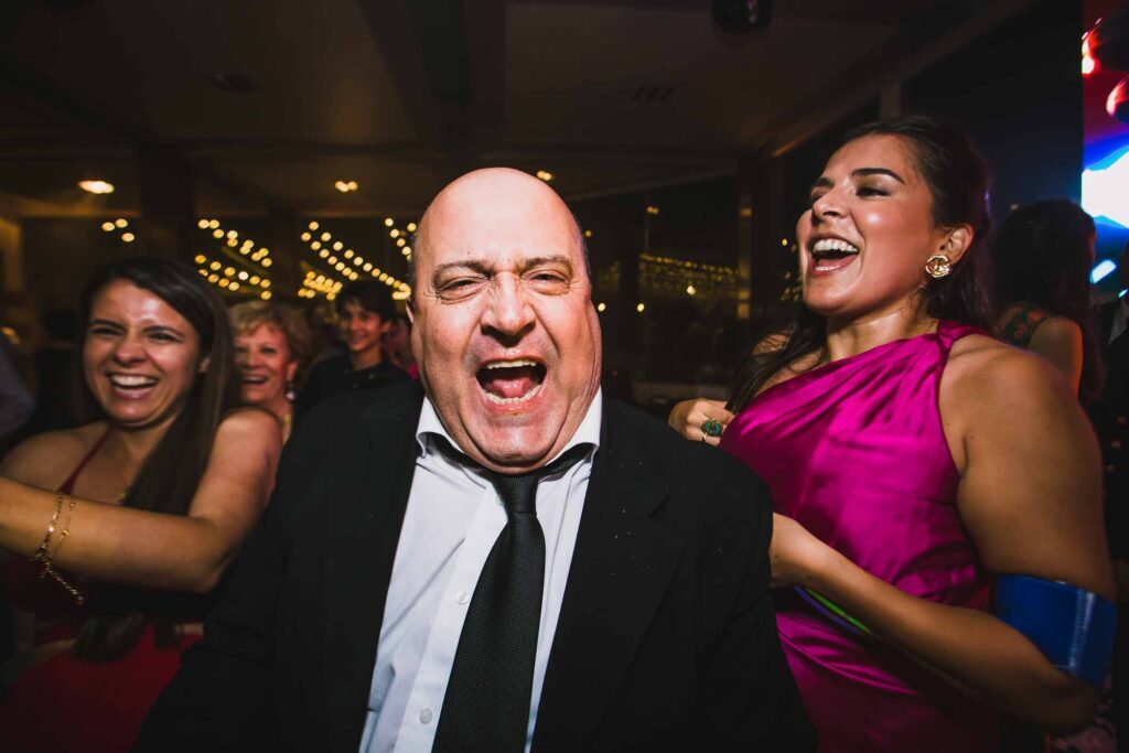 Matrimonio de Cata y Andres en Viña Del Mar, Club Naval Las Salinas – foto de Antonio Orellana (161)