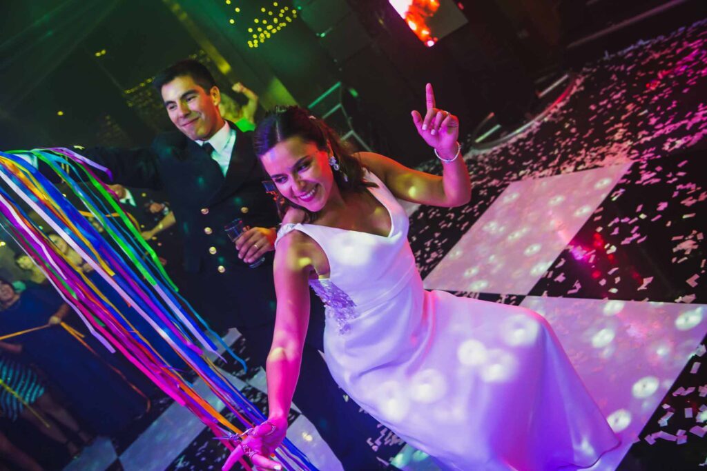 Matrimonio de Cata y Andres en Viña Del Mar, Club Naval Las Salinas – foto de Antonio Orellana (133)