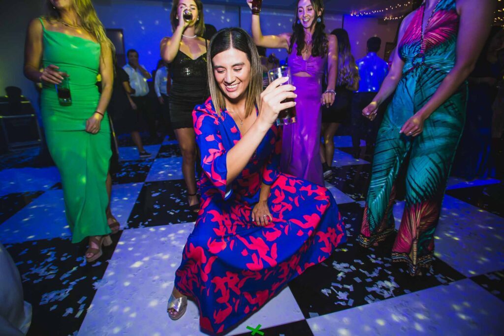 Matrimonio de Cata y Andres en Viña Del Mar, Club Naval Las Salinas – foto de Antonio Orellana (127)