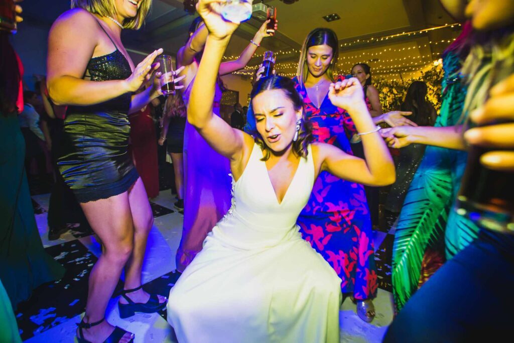 Matrimonio de Cata y Andres en Viña Del Mar, Club Naval Las Salinas – foto de Antonio Orellana (126)