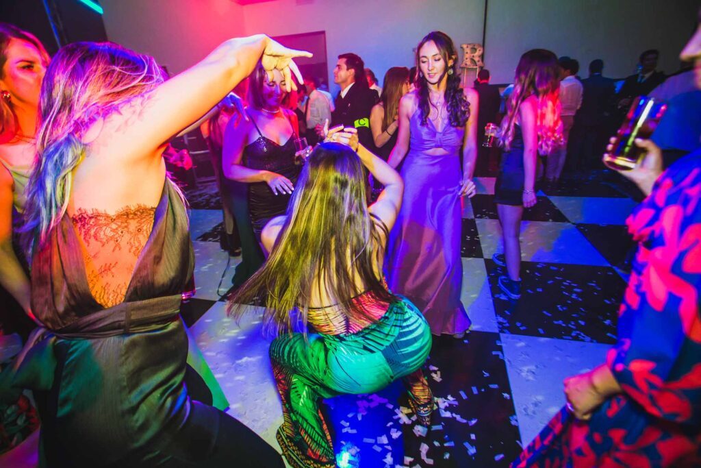 Matrimonio de Cata y Andres en Viña Del Mar, Club Naval Las Salinas – foto de Antonio Orellana (125)