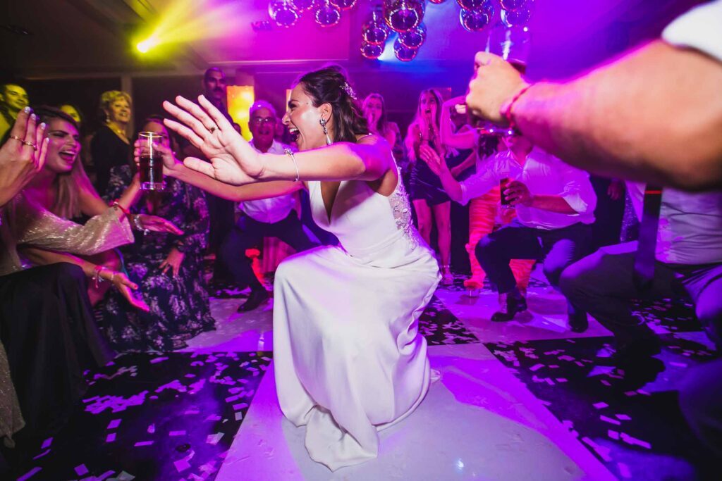 Matrimonio de Cata y Andres en Viña Del Mar, Club Naval Las Salinas – foto de Antonio Orellana (111)