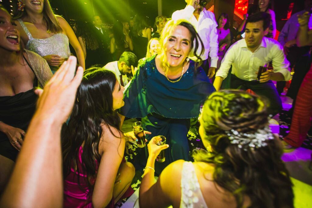 Matrimonio de Cata y Andres en Viña Del Mar, Club Naval Las Salinas – foto de Antonio Orellana (107)