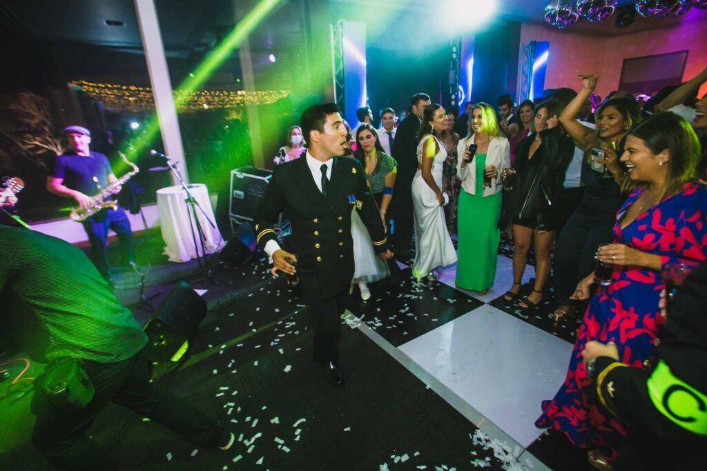 Matrimonio de Cata y Andres en Viña Del Mar, Club Naval Las Salinas – foto de Antonio Orellana (93)
