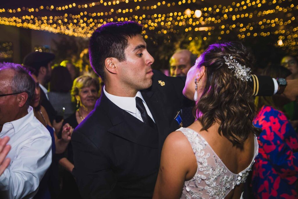 Matrimonio de Cata y Andres en Viña Del Mar, Club Naval Las Salinas – foto de Antonio Orellana (91)