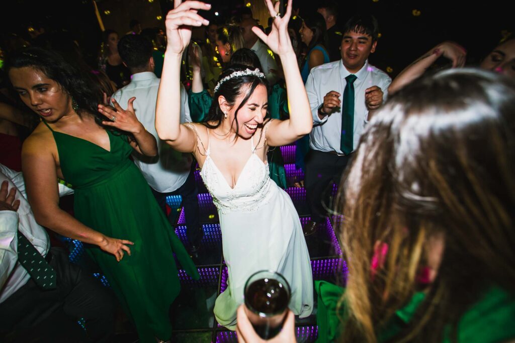 Matrimonio de Cami y Tomas en Santiago, Casona Macul – foto de Antonio Orellana (108)