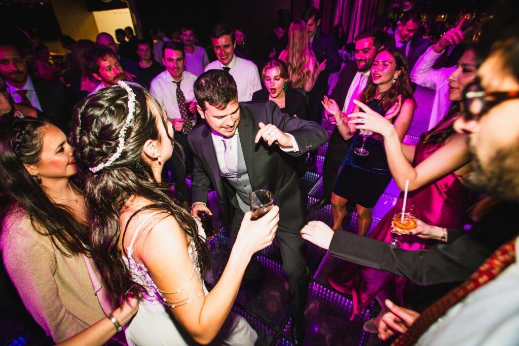 Matrimonio de Cami y Tomas en Santiago, Casona Macul – foto de Antonio Orellana (100)