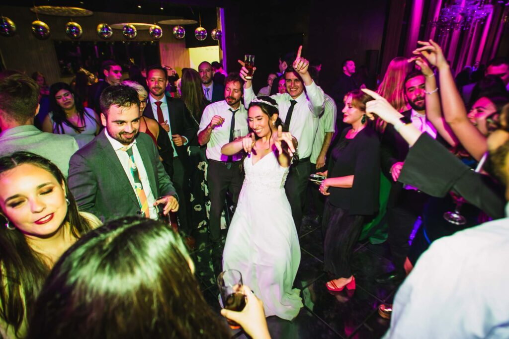 Matrimonio de Cami y Tomas en Santiago, Casona Macul – foto de Antonio Orellana (99)