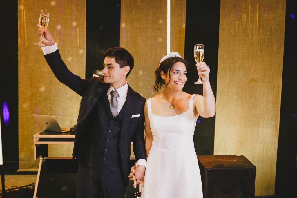 Matrimonio de Diego y Sofia en Santiago, Casona Macul – foto de Antonio Orellana (100)