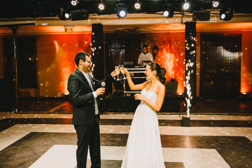 Matrimonio de Isa y Sergio en Santiago, Casona San Ignacio – foto de Antonio Orellana (138)