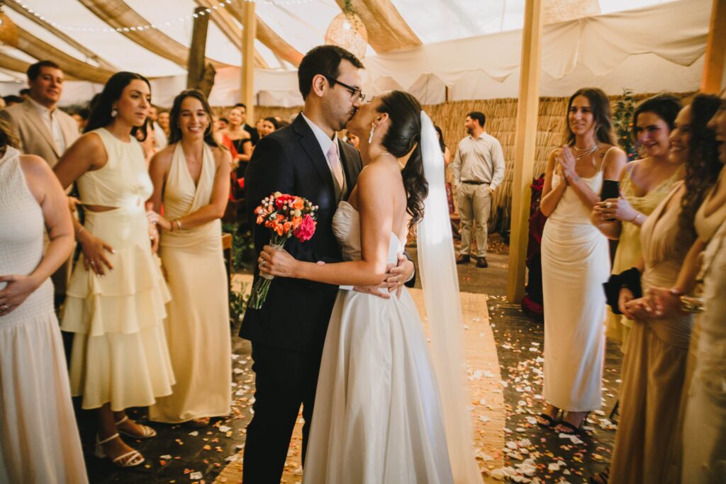 Matrimonio de Isa y Sergio en Santiago, Casona San Ignacio – foto de Antonio Orellana (98)
