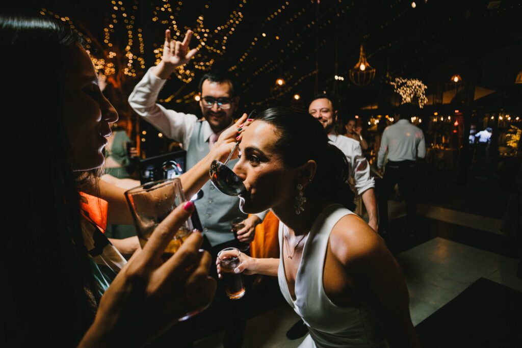 Matrimonio de Isa y Sergio en Santiago, Casona San Ignacio – foto de Antonio Orellana (194)