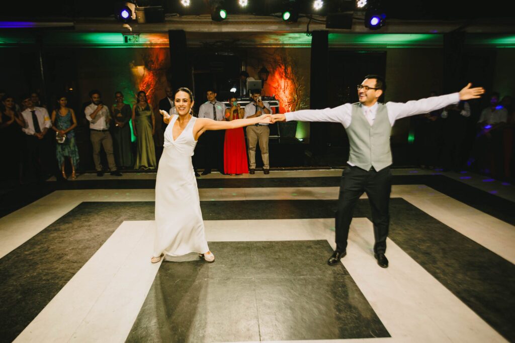 Matrimonio de Isa y Sergio en Santiago, Casona San Ignacio – foto de Antonio Orellana (168)