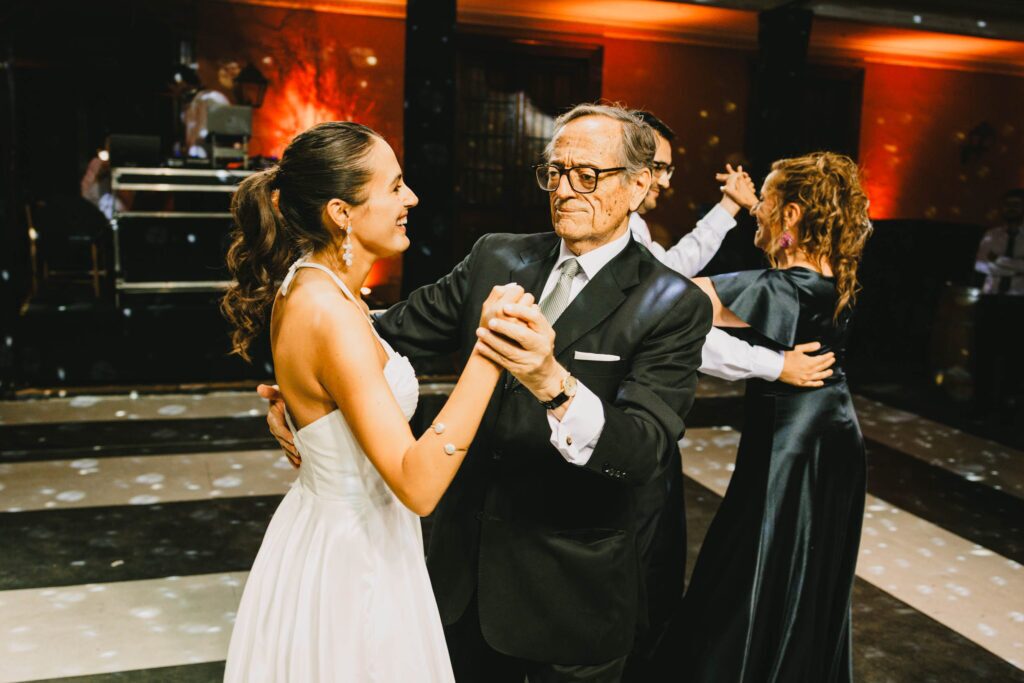 Matrimonio de Isa y Sergio en Santiago, Casona San Ignacio – foto de Antonio Orellana (144)