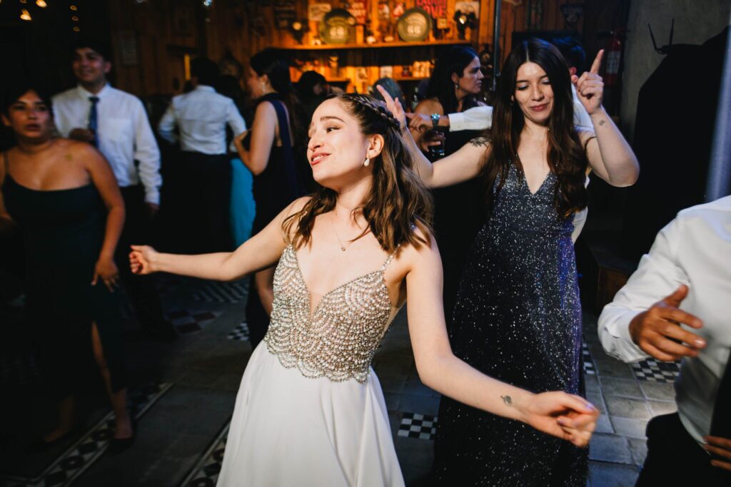 Matrimonio de Javito y Vani en Santiago, Catamapu – foto de Antonio Orellana (171)