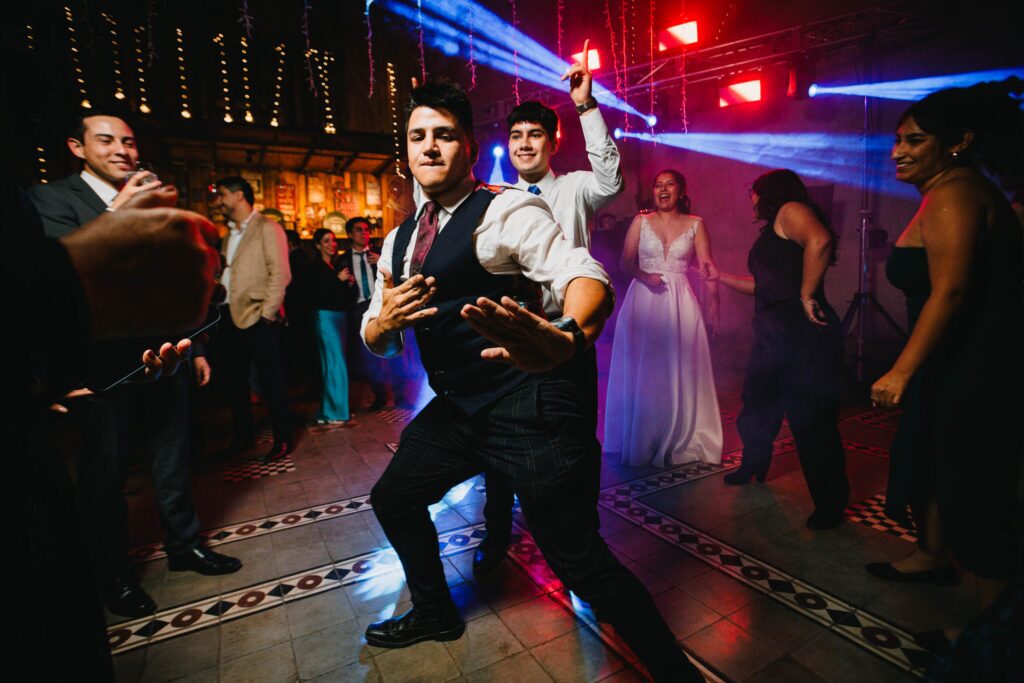 Matrimonio de Javito y Vani en Santiago, Catamapu – foto de Antonio Orellana (142)