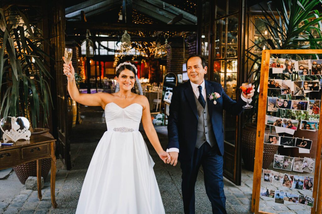 Matrimonio de Mario y Javiera en Santiago, Casona San Ignacio – foto de Antonio Orellana (98)