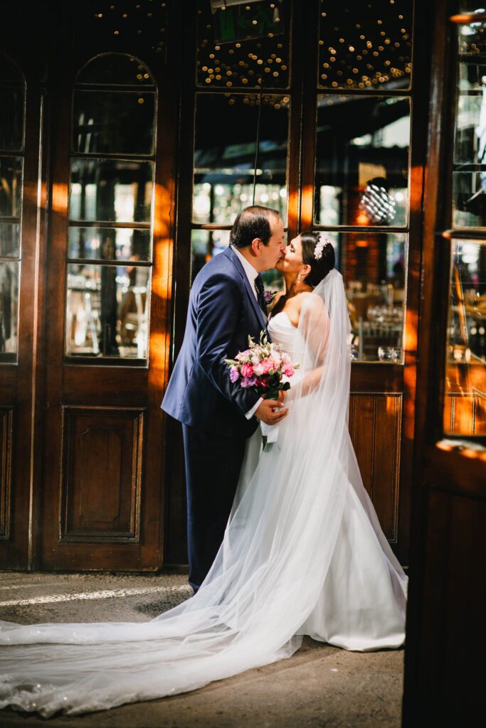 Matrimonio de Mario y Javiera en Santiago, Casona San Ignacio – foto de Antonio Orellana (90)