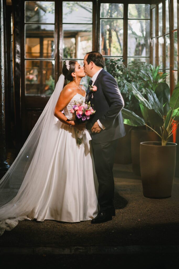 Matrimonio de Mario y Javiera en Santiago, Casona San Ignacio – foto de Antonio Orellana (87)
