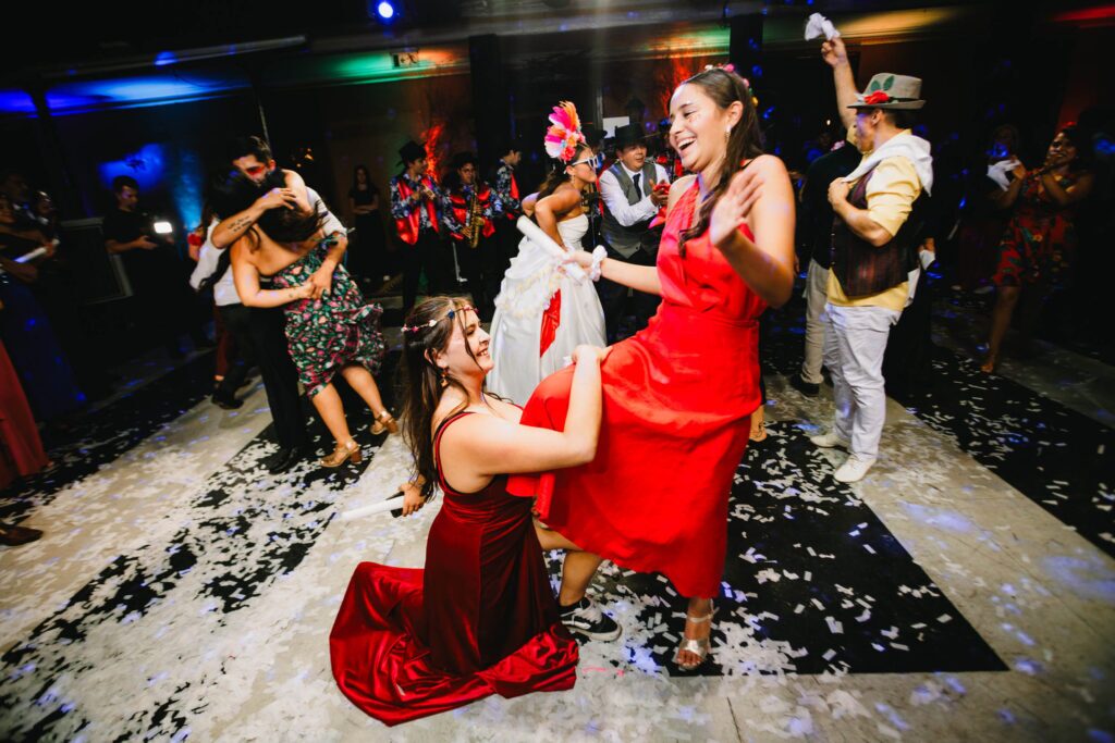 Matrimonio de Mario y Javiera en Santiago, Casona San Ignacio – foto de Antonio Orellana (243)