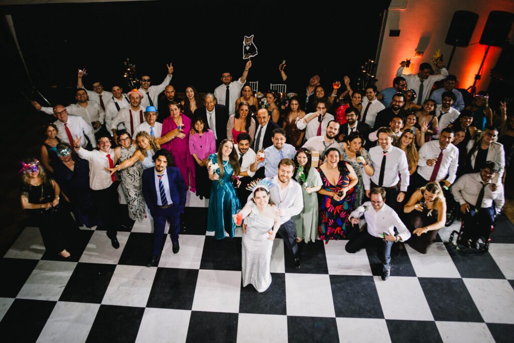 Matrimonio de Cata y Jose en Santiago, Estadio Español – foto de Antonio Orellana (192)