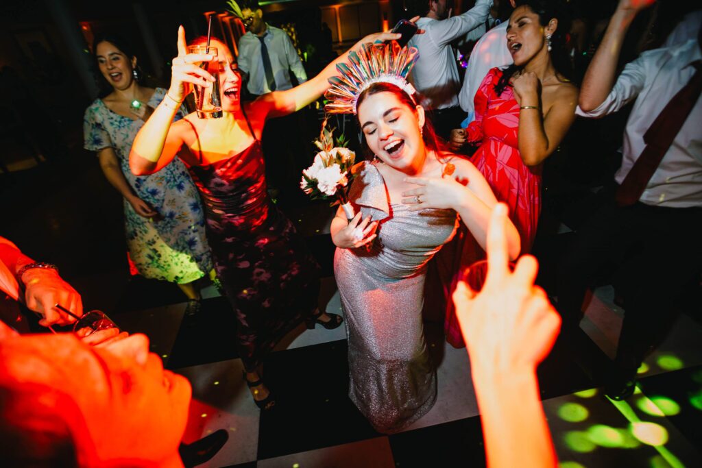 Matrimonio de Cata y Jose en Santiago, Estadio Español – foto de Antonio Orellana (179)