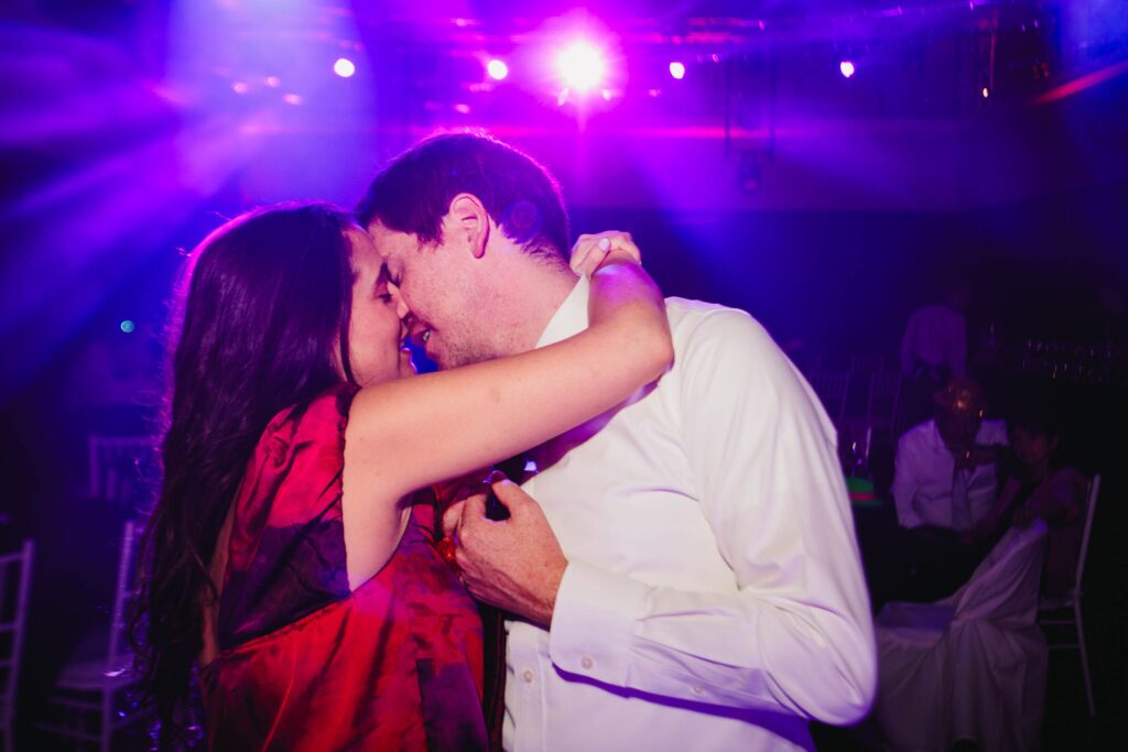 Matrimonio de Cata y Jose en Santiago, Estadio Español – foto de Antonio Orellana (174)