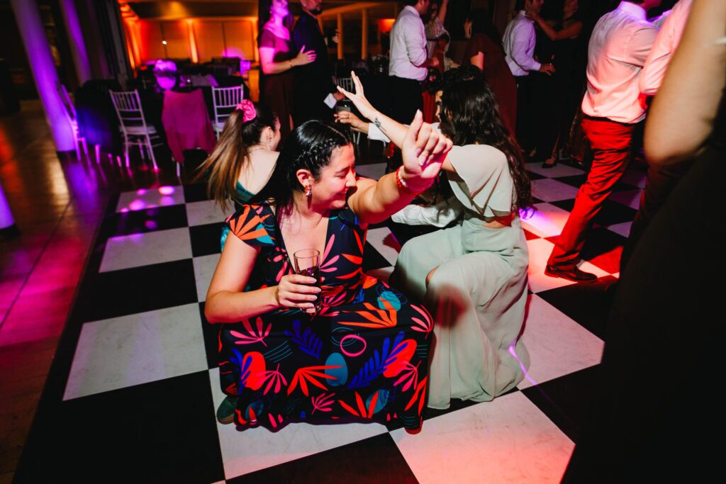 Matrimonio de Cata y Jose en Santiago, Estadio Español – foto de Antonio Orellana (162)