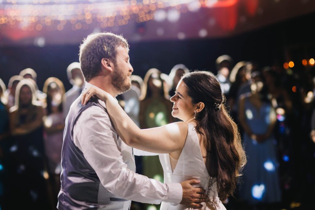Matrimonio de Cata y Jose en Santiago, Estadio Español – foto de Antonio Orellana (144)