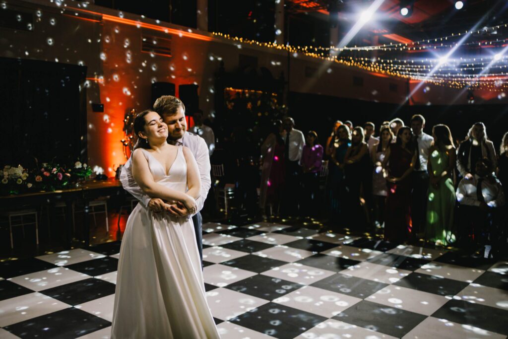 Matrimonio de Cata y Jose en Santiago, Estadio Español – foto de Antonio Orellana (140)