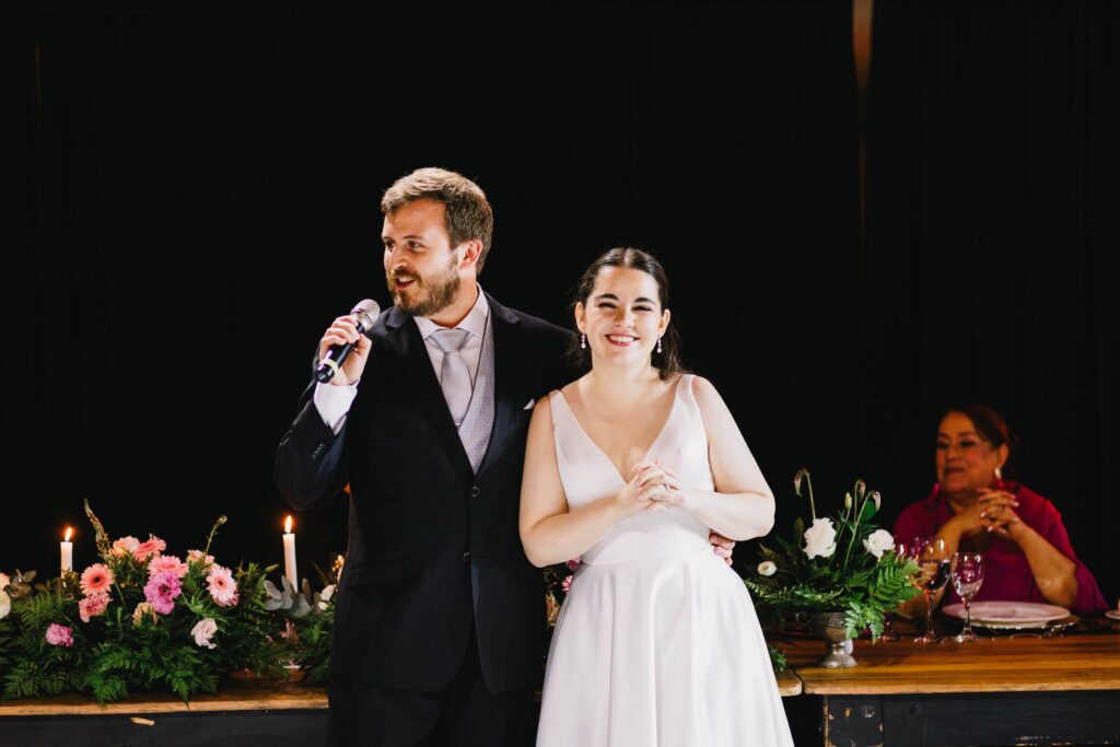 Matrimonio de Cata y Jose en Santiago, Estadio Español – foto de Antonio Orellana (129)