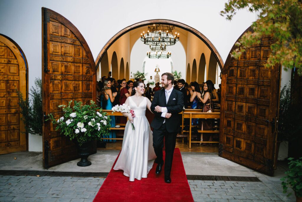 Matrimonio de Cata y Jose en Santiago, Estadio Español – foto de Antonio Orellana (97)