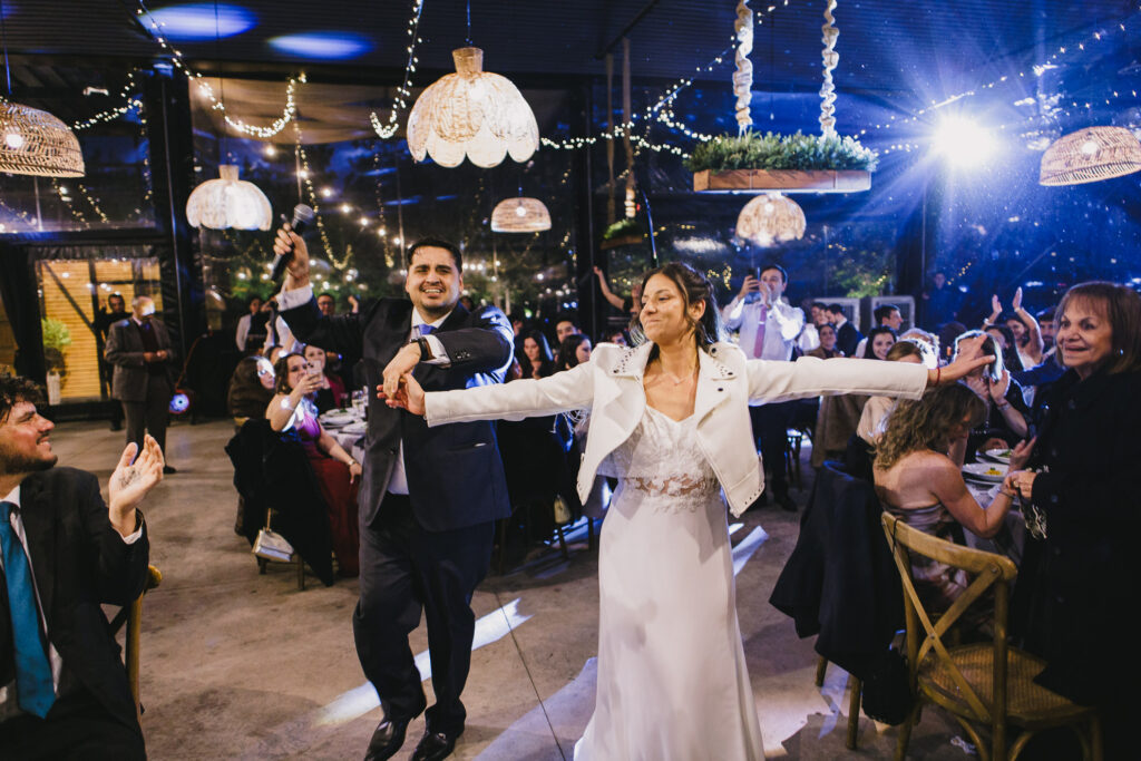 Matrimonio de Felipe y Cami en Chicureo, Arboleda Chicureo – foto de Antonio Orellana (130)